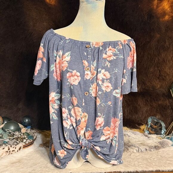 1.4.3. Story by Line Up Tops - Floral Off-Shoulder Short Sleeve Top L (3750)